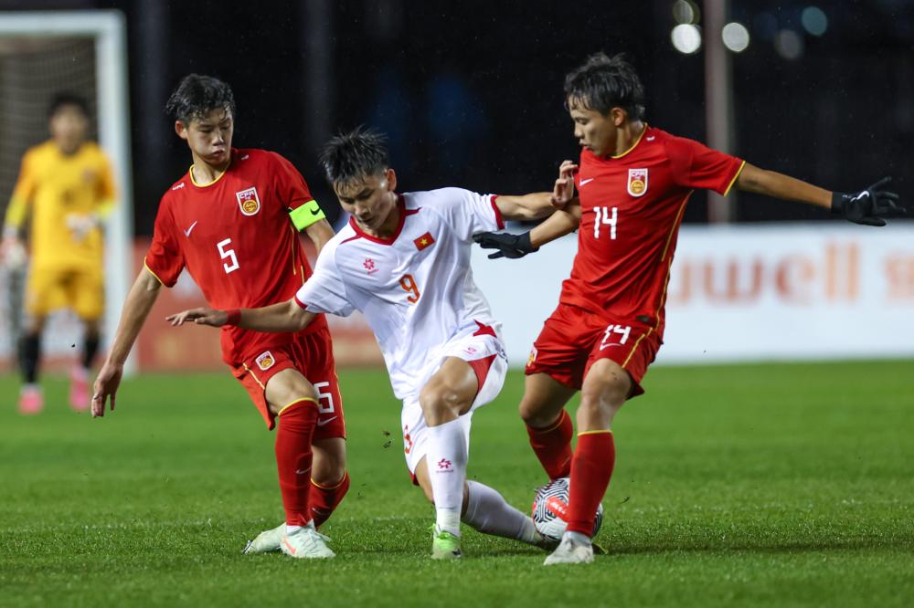 英媒：英冠雷克瑟姆部分股份转让，9000亿财团亦是马竞股东